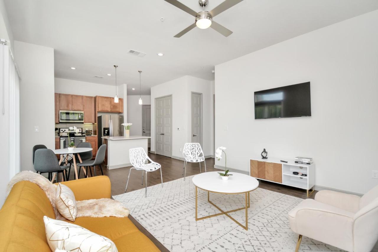Elan Maison Smart Hub In The Heart Of Downtown Houston Apartment Exterior photo