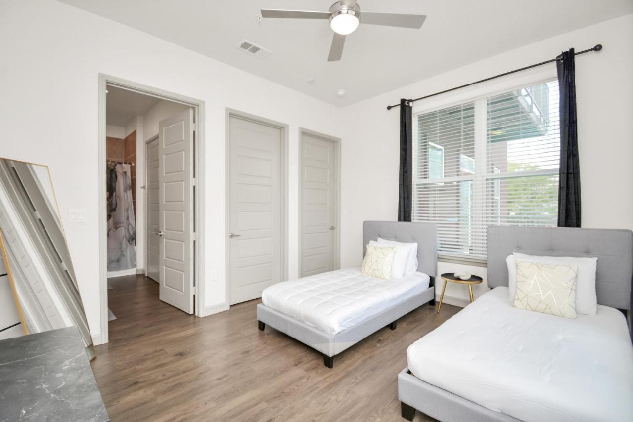 Elan Maison Smart Hub In The Heart Of Downtown Houston Apartment Exterior photo