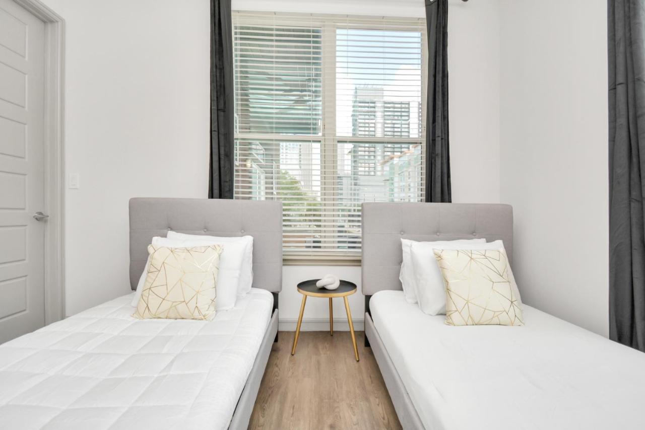 Elan Maison Smart Hub In The Heart Of Downtown Houston Apartment Exterior photo